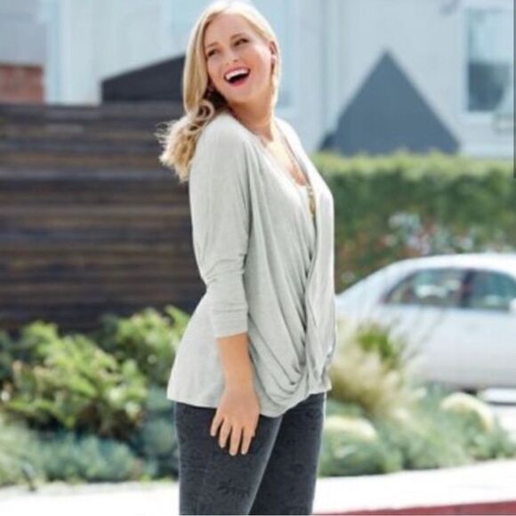 CAbi Taylor Gray Wrap Top Size XS - Picture 4 of 8